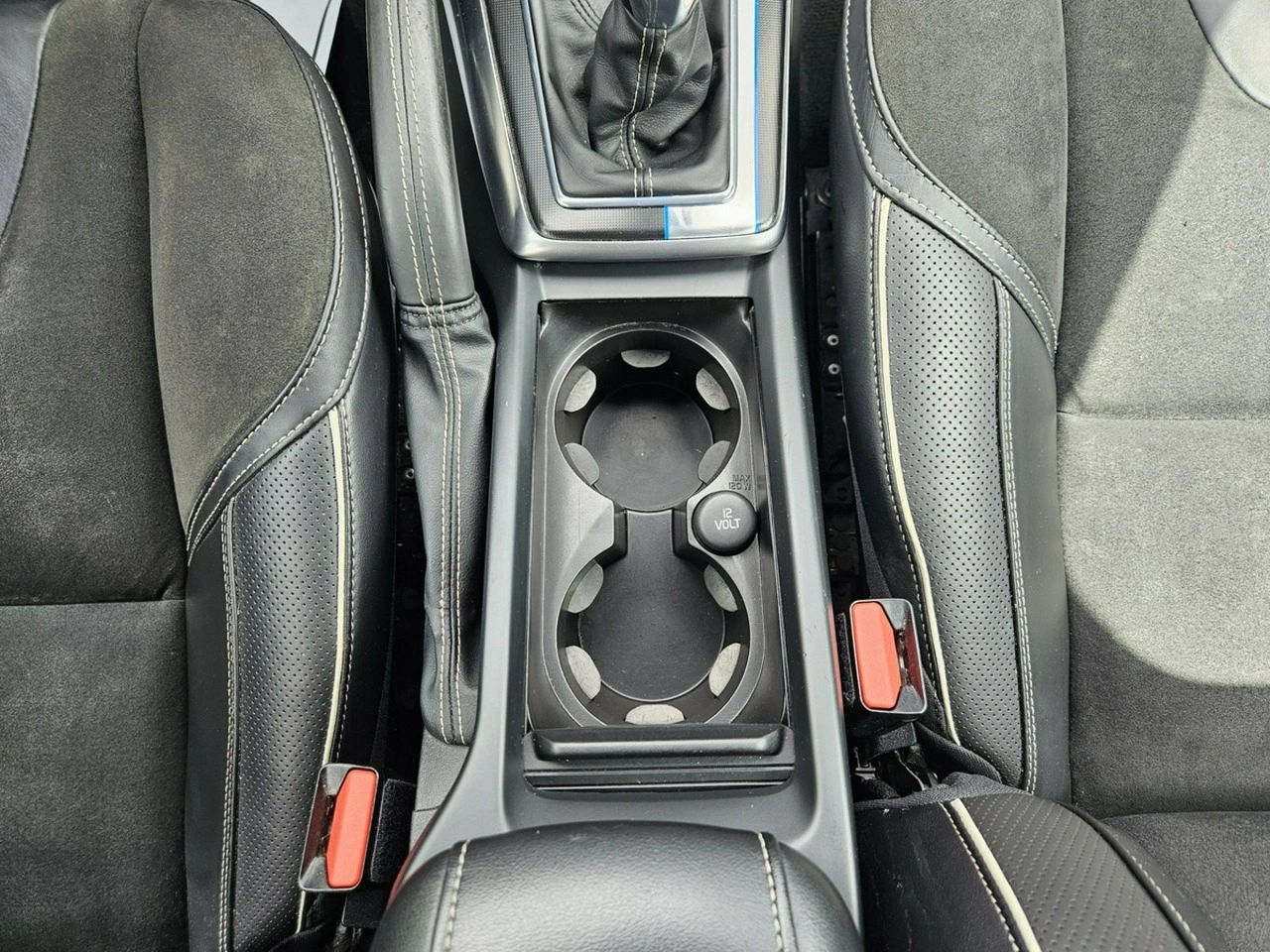 Volvo V40 - Zdjęcie 16