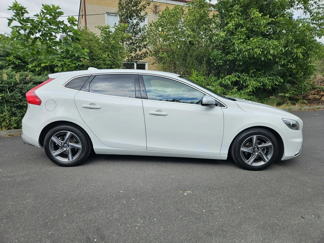 Volvo V40 - Zdjęcie 3
