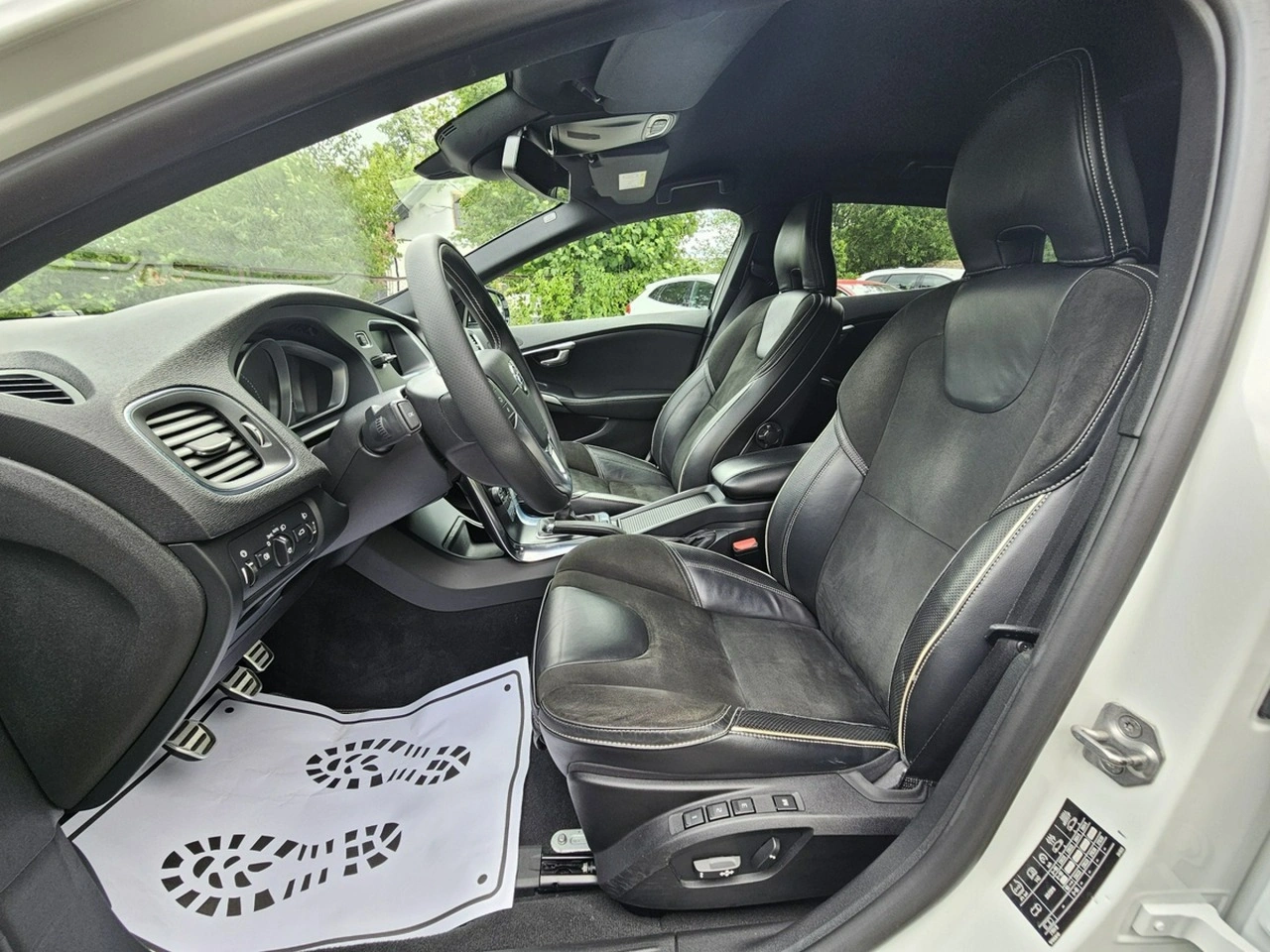 Volvo V40 - Zdjęcie 8