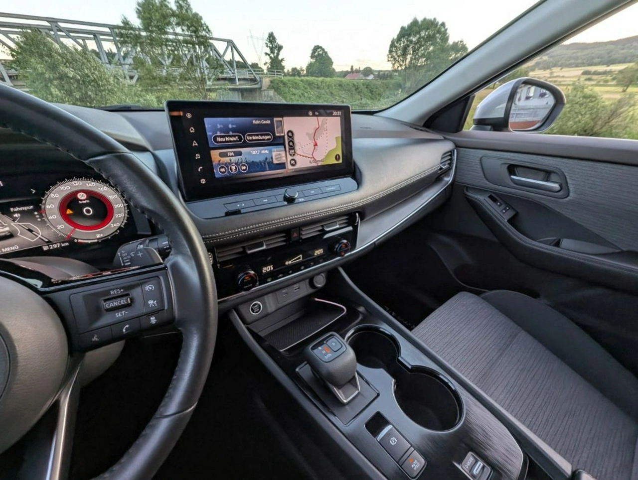 Nissan X-Trail - Zdjęcie 9