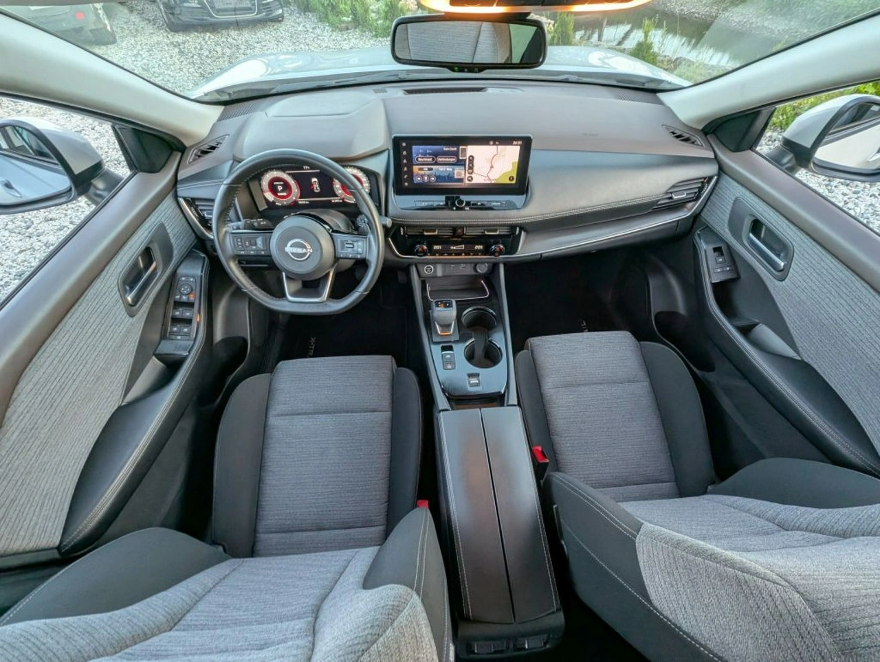 Nissan X-Trail - Zdjęcie 10