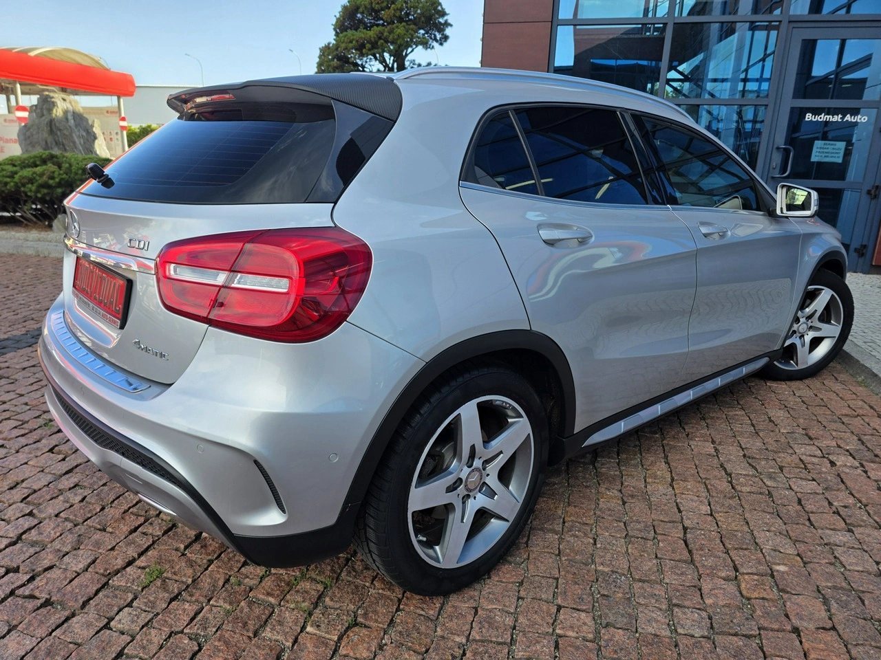 Mercedes GLA 220 - Zdjęcie 17