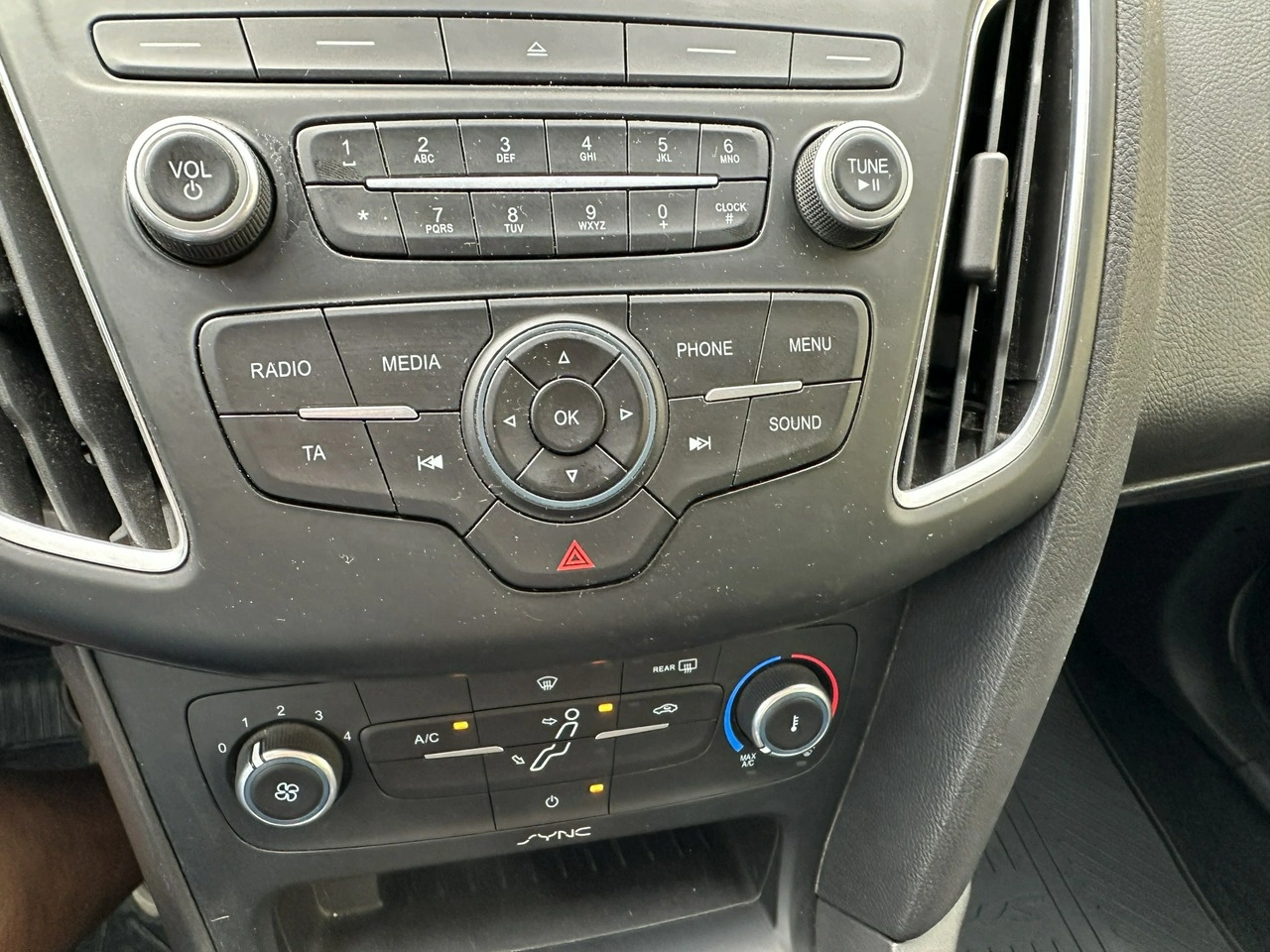 Ford Focus - Zdjęcie 13