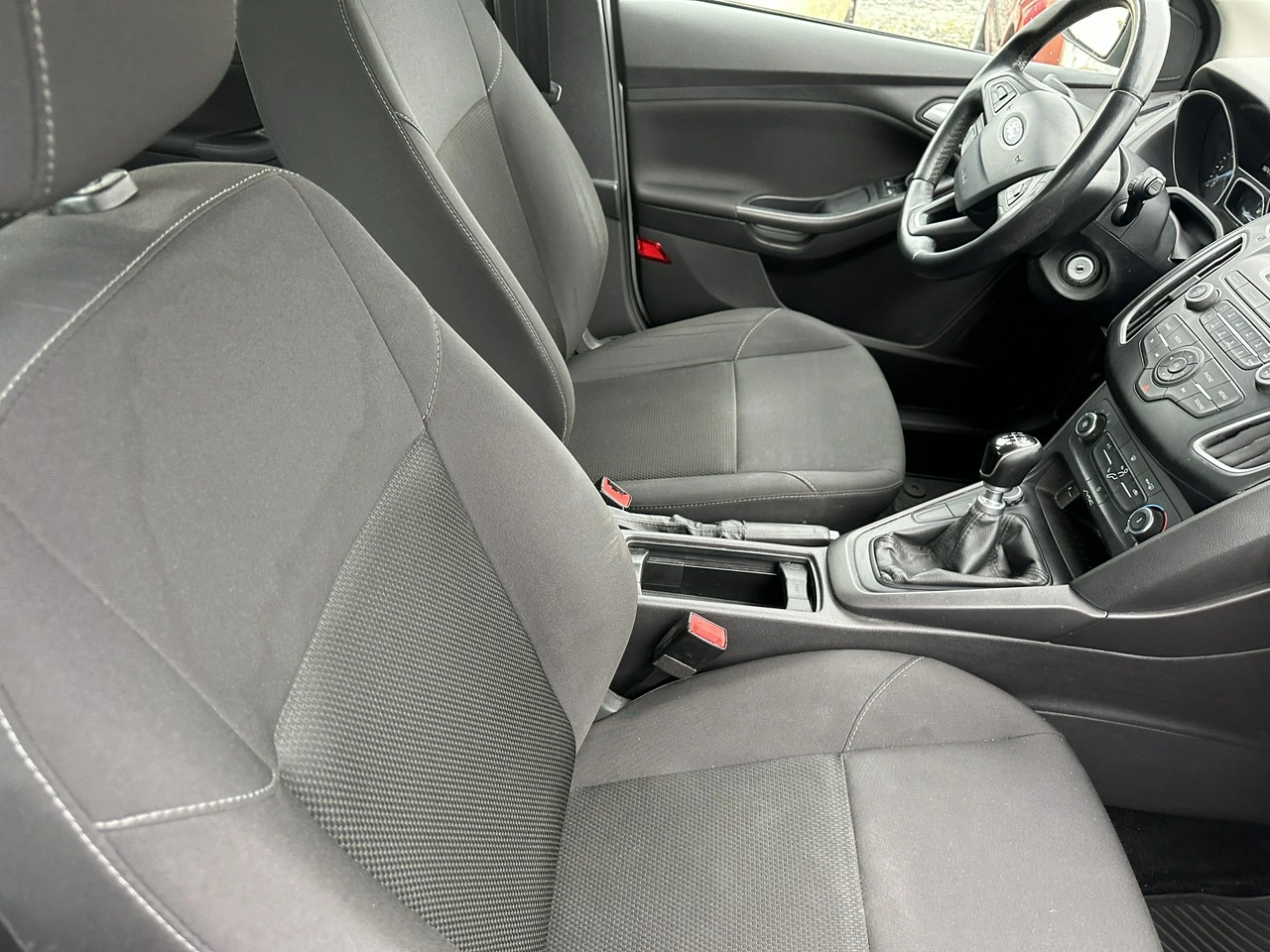 Ford Focus - Zdjęcie 3