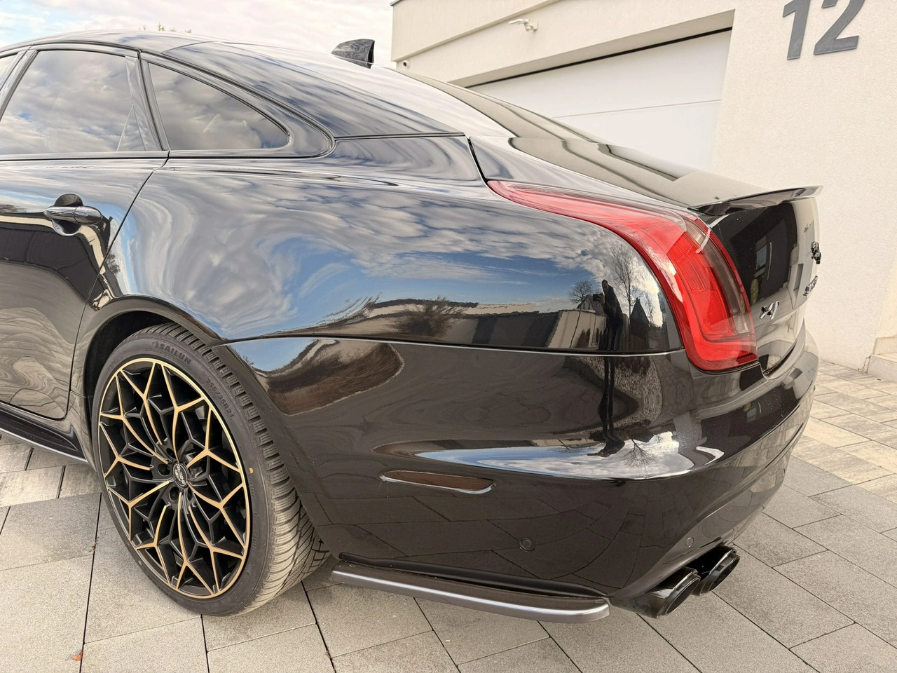 Jaguar XJ - Zdjęcie 19
