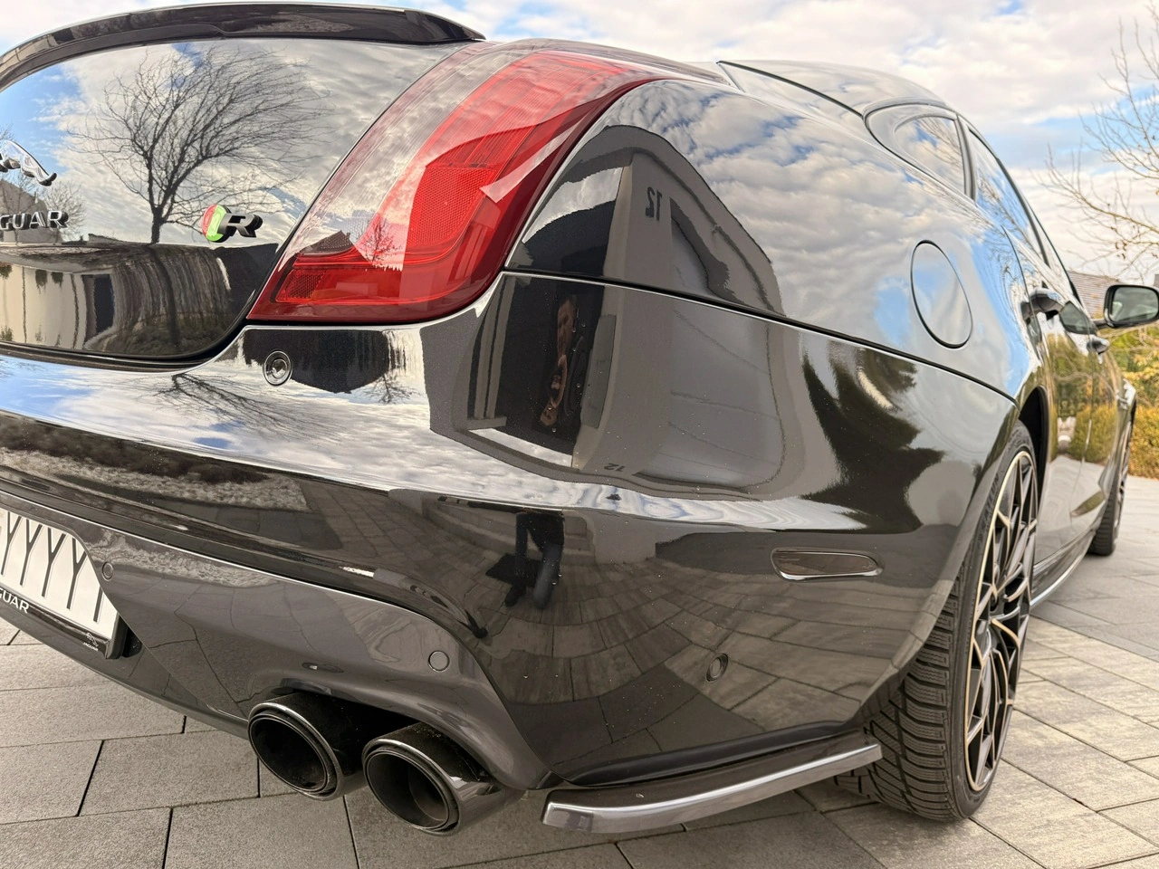 Jaguar XJ - Zdjęcie 22