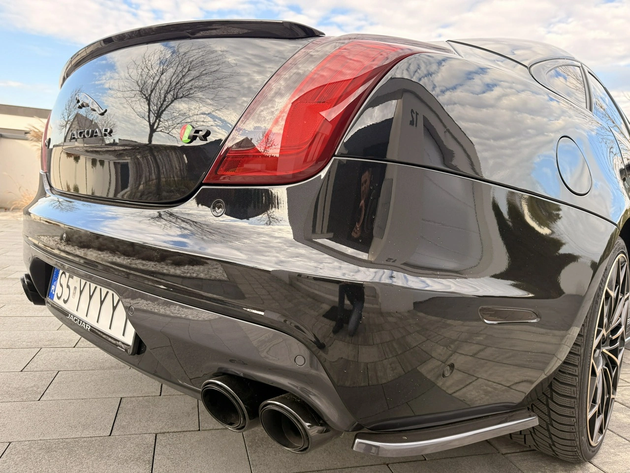Jaguar XJ - Zdjęcie 23