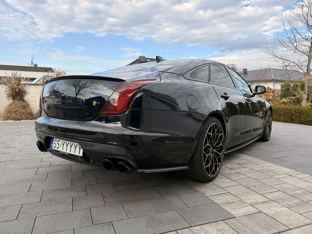 Jaguar XJ - Zdjęcie 4