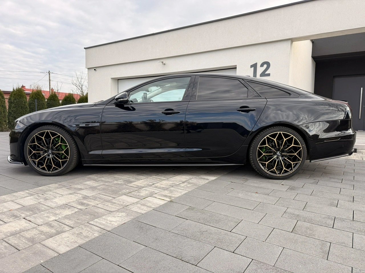 Jaguar XJ - Zdjęcie 7