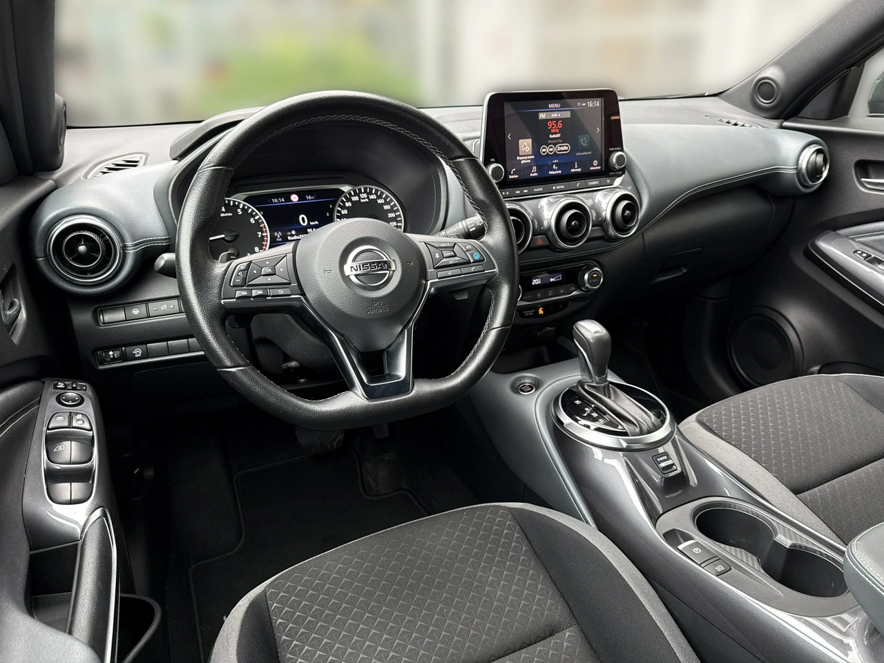 Nissan Juke - Zdjęcie 10