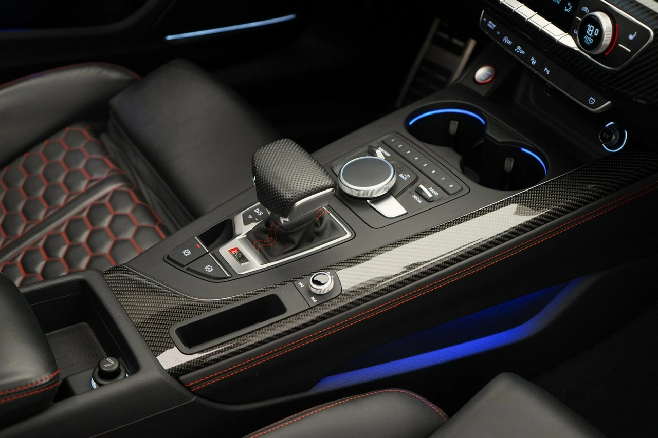 Audi RS5 - Zdjęcie 24