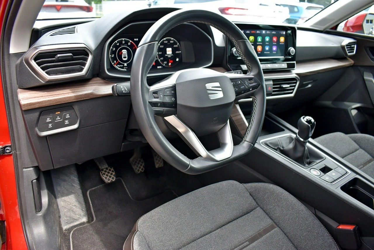 Seat Leon Sportstourer - Zdjęcie 9