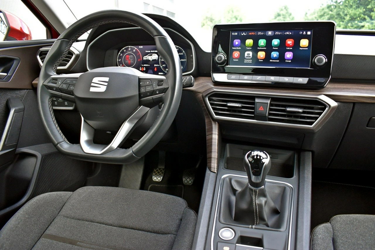 Seat Leon Sportstourer - Zdjęcie 17