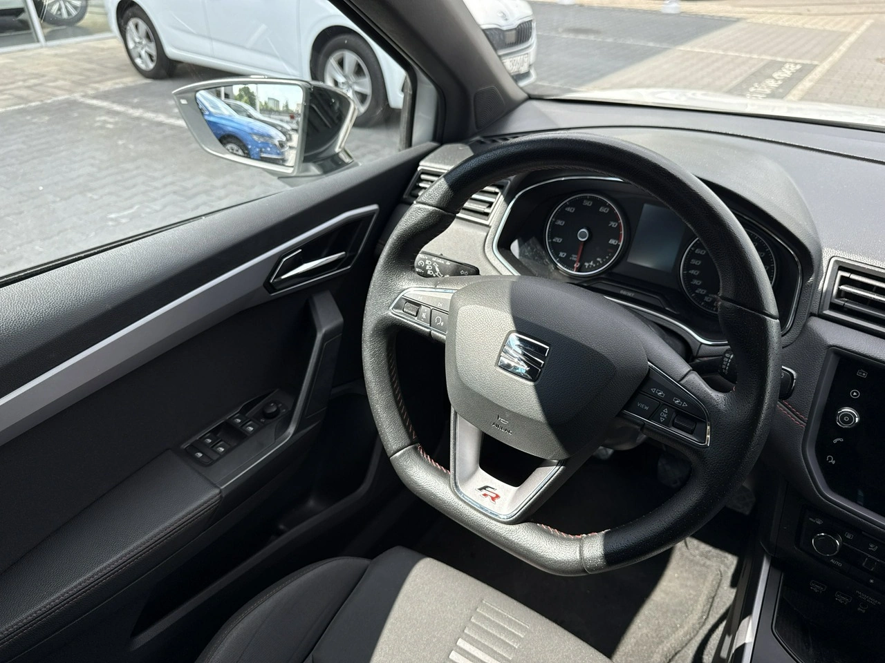 Seat Arona - Zdjęcie 25