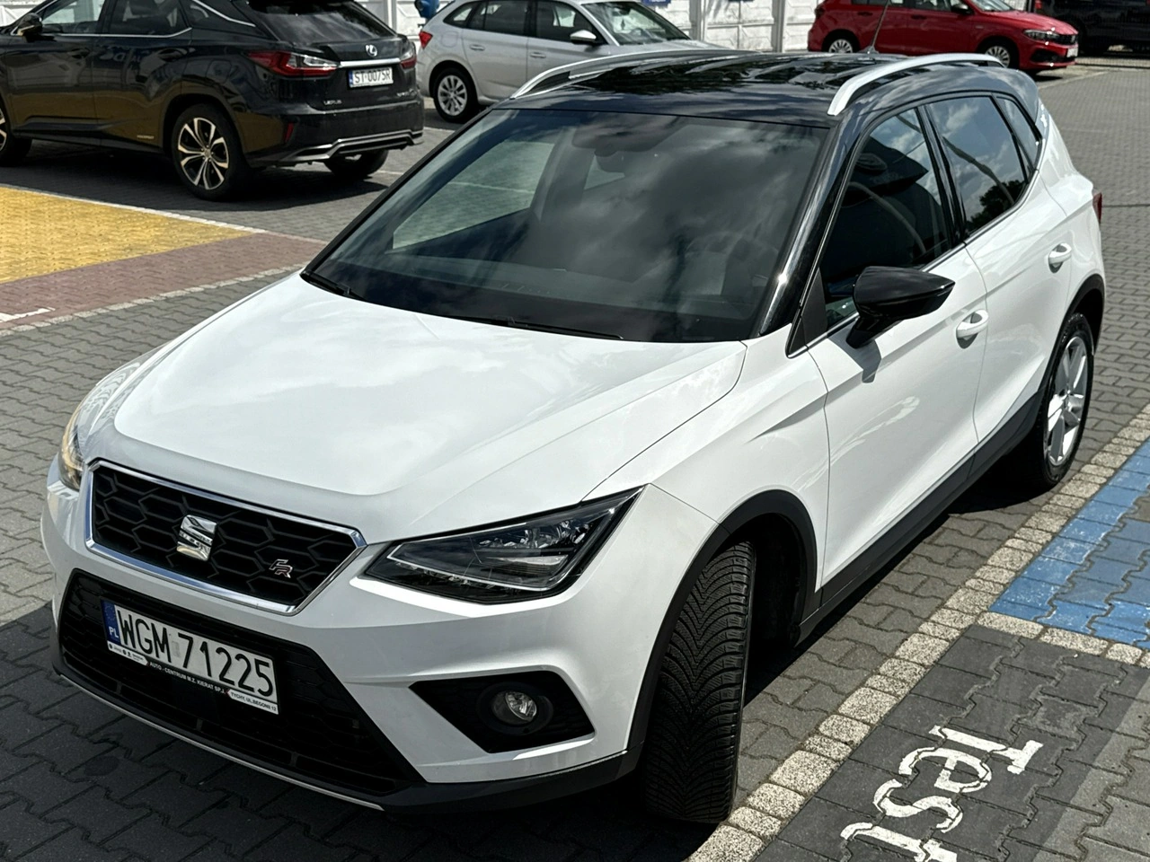 Seat Arona - Zdjęcie 4