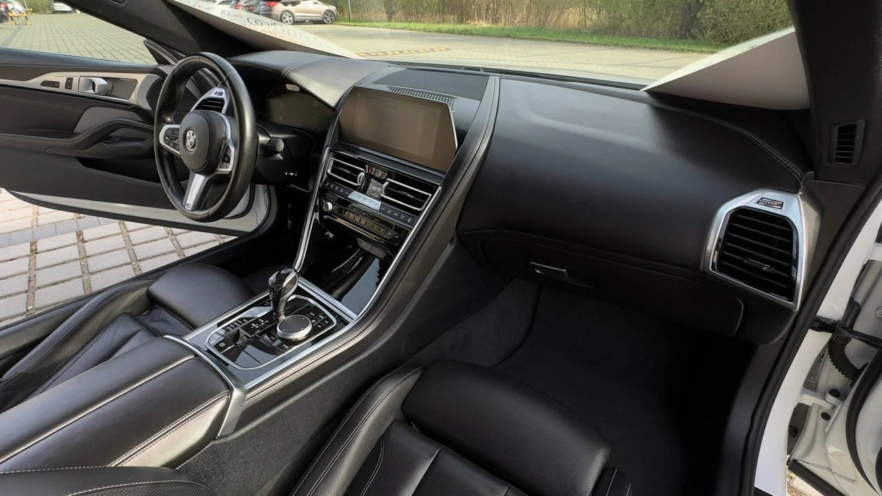 BMW 850 - Zdjęcie 15