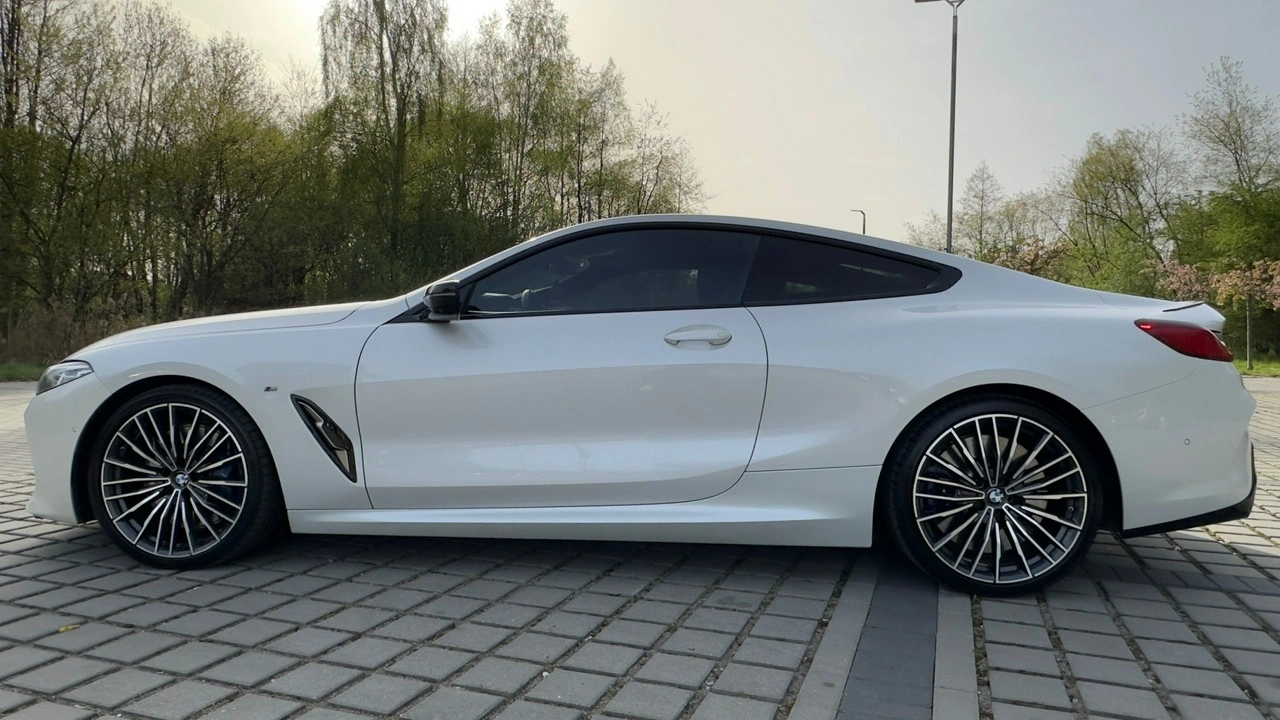 BMW 850 - Zdjęcie 1