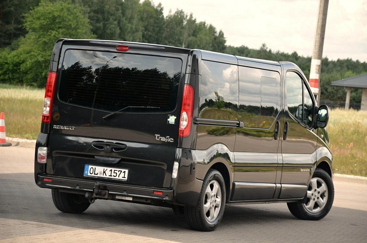 Renault Trafic - Zdjęcie 9