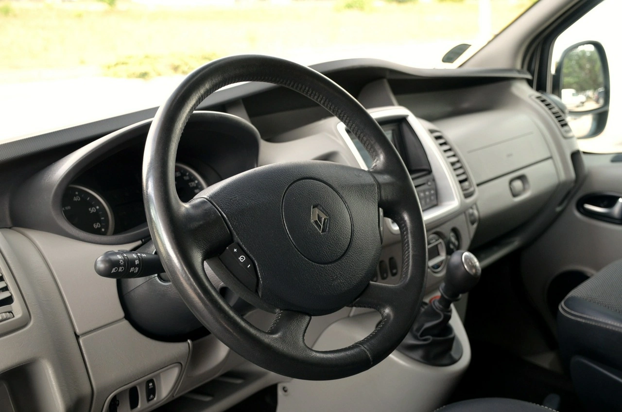 Renault Trafic - Zdjęcie 28