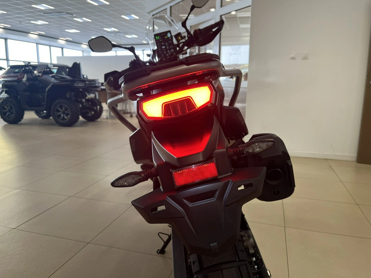 CF Moto MT-X - Zdjęcie 14