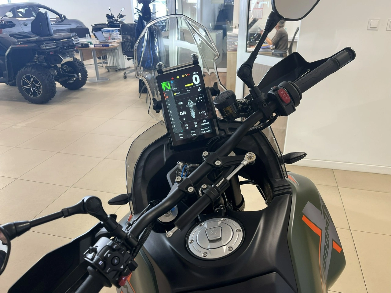 CF Moto MT-X - Zdjęcie 5