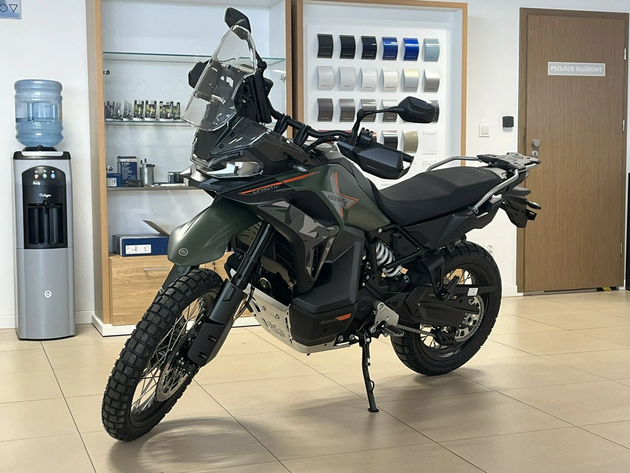 CF Moto MT-X - Główne zdjęcie