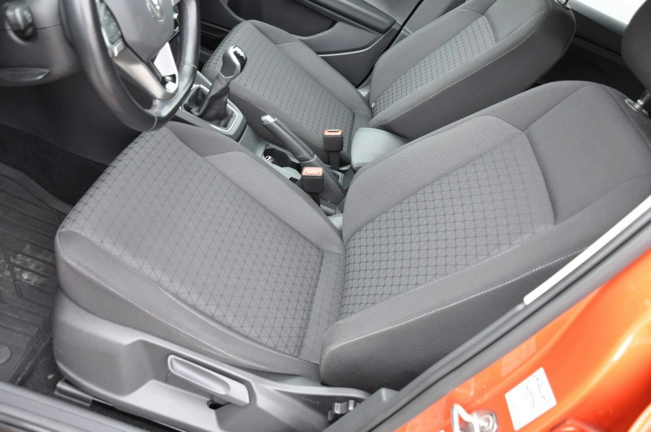 Volkswagen T-Cross - Zdjęcie 10