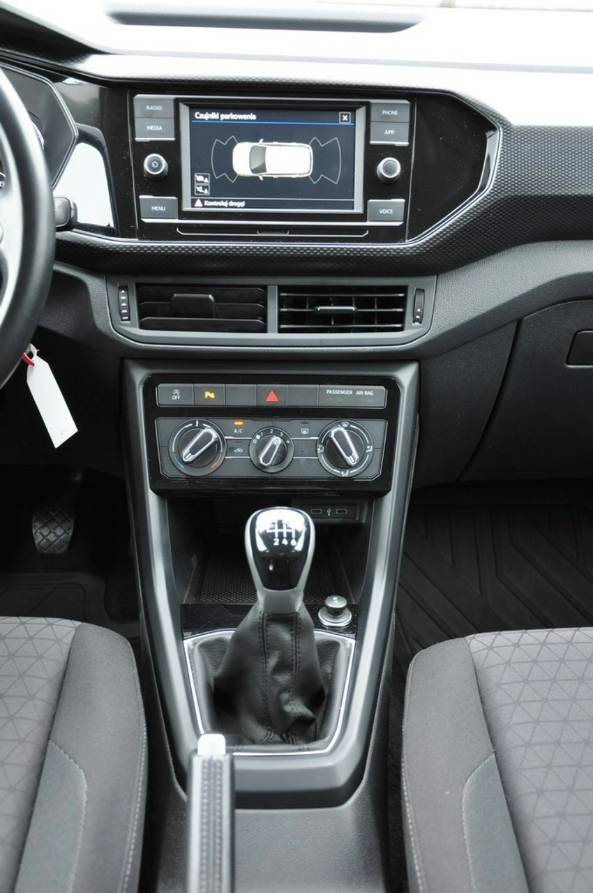 Volkswagen T-Cross - Zdjęcie 23