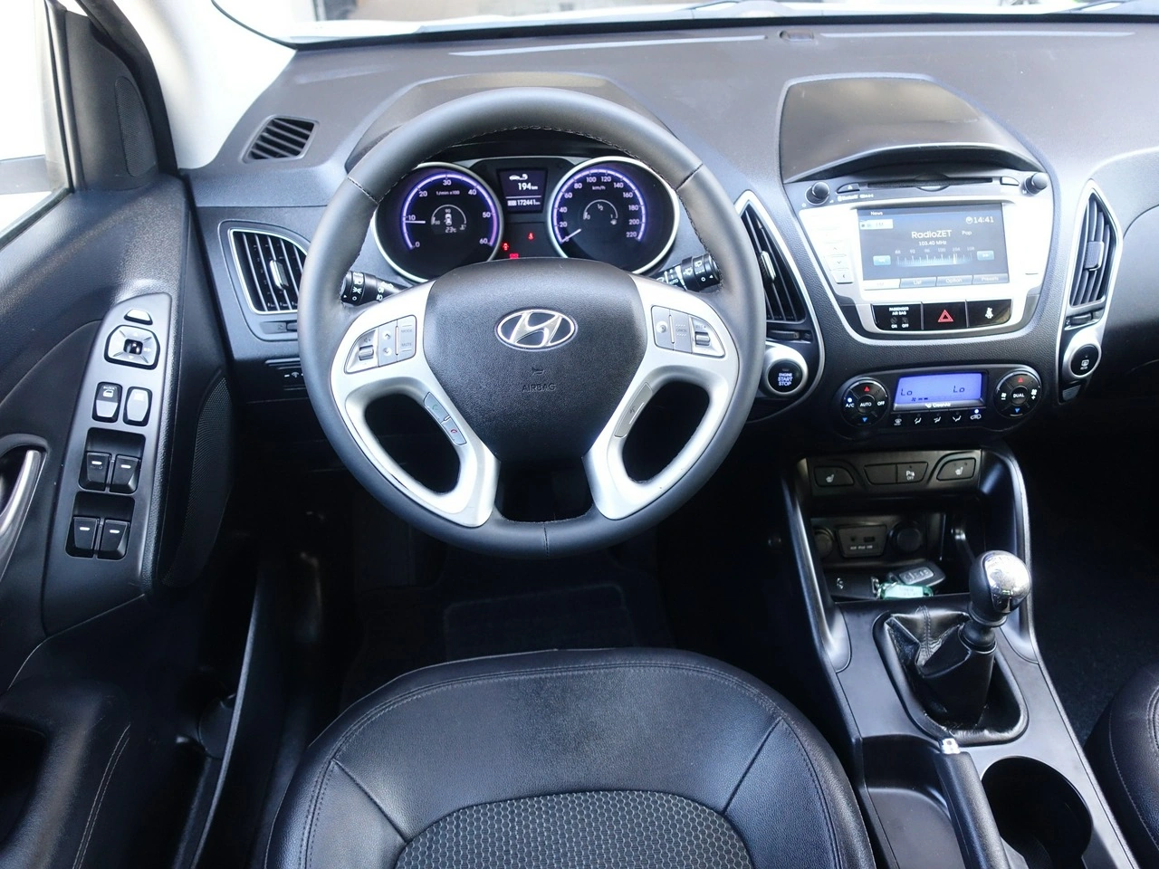 Hyundai ix35 - Zdjęcie 9