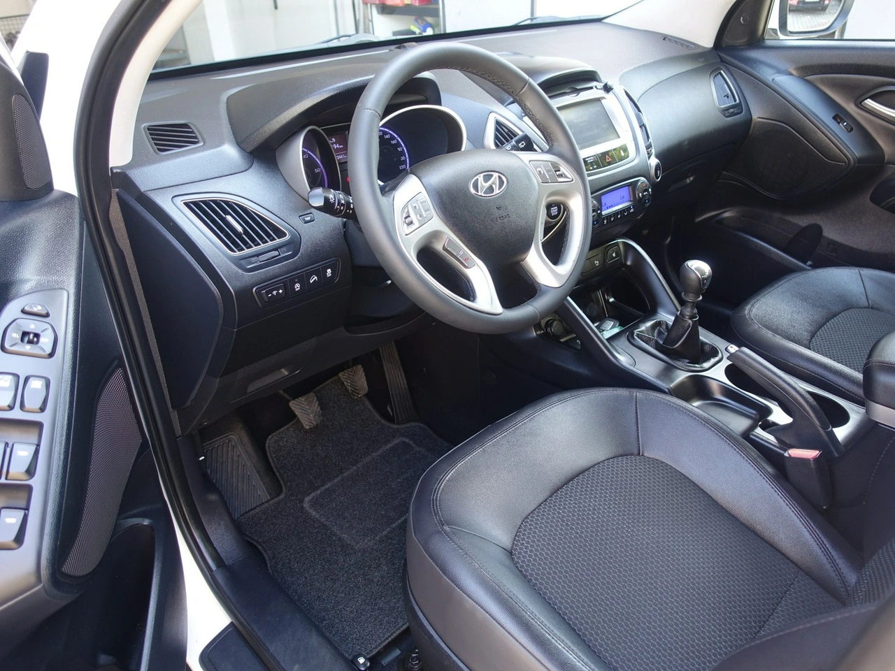 Hyundai ix35 - Zdjęcie 6