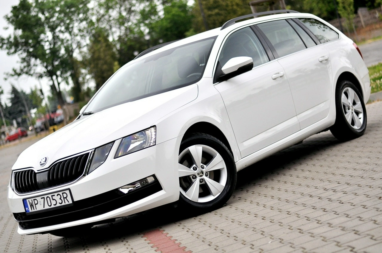 Skoda Octavia - Główne zdjęcie
