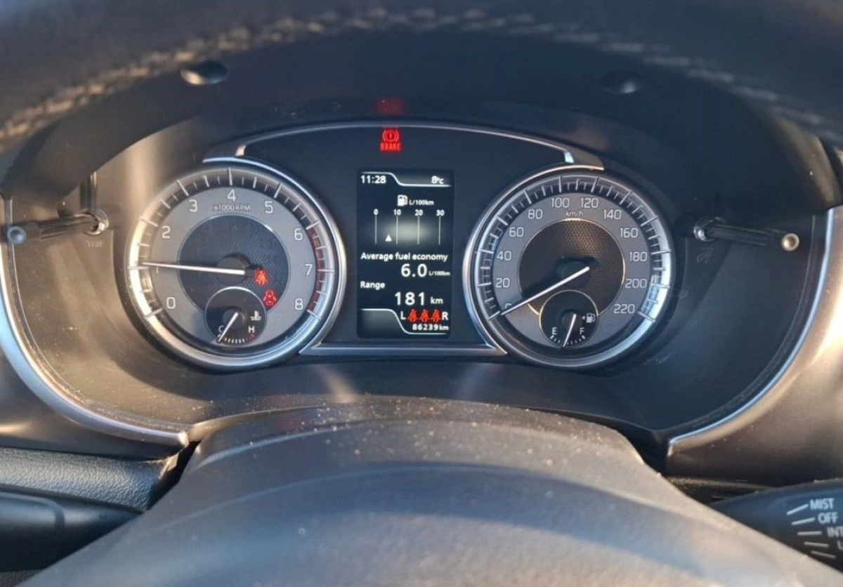 Suzuki Vitara - Zdjęcie 10