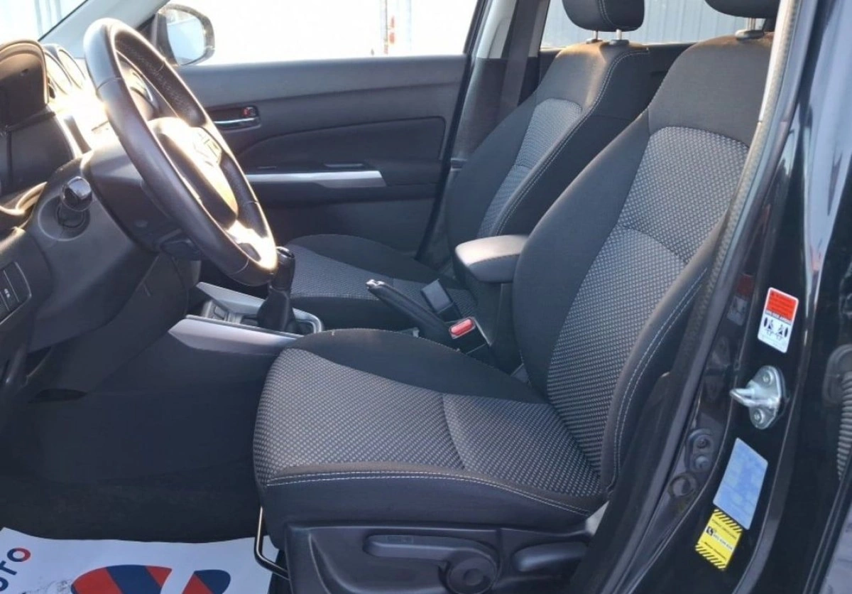 Suzuki Vitara - Zdjęcie 11