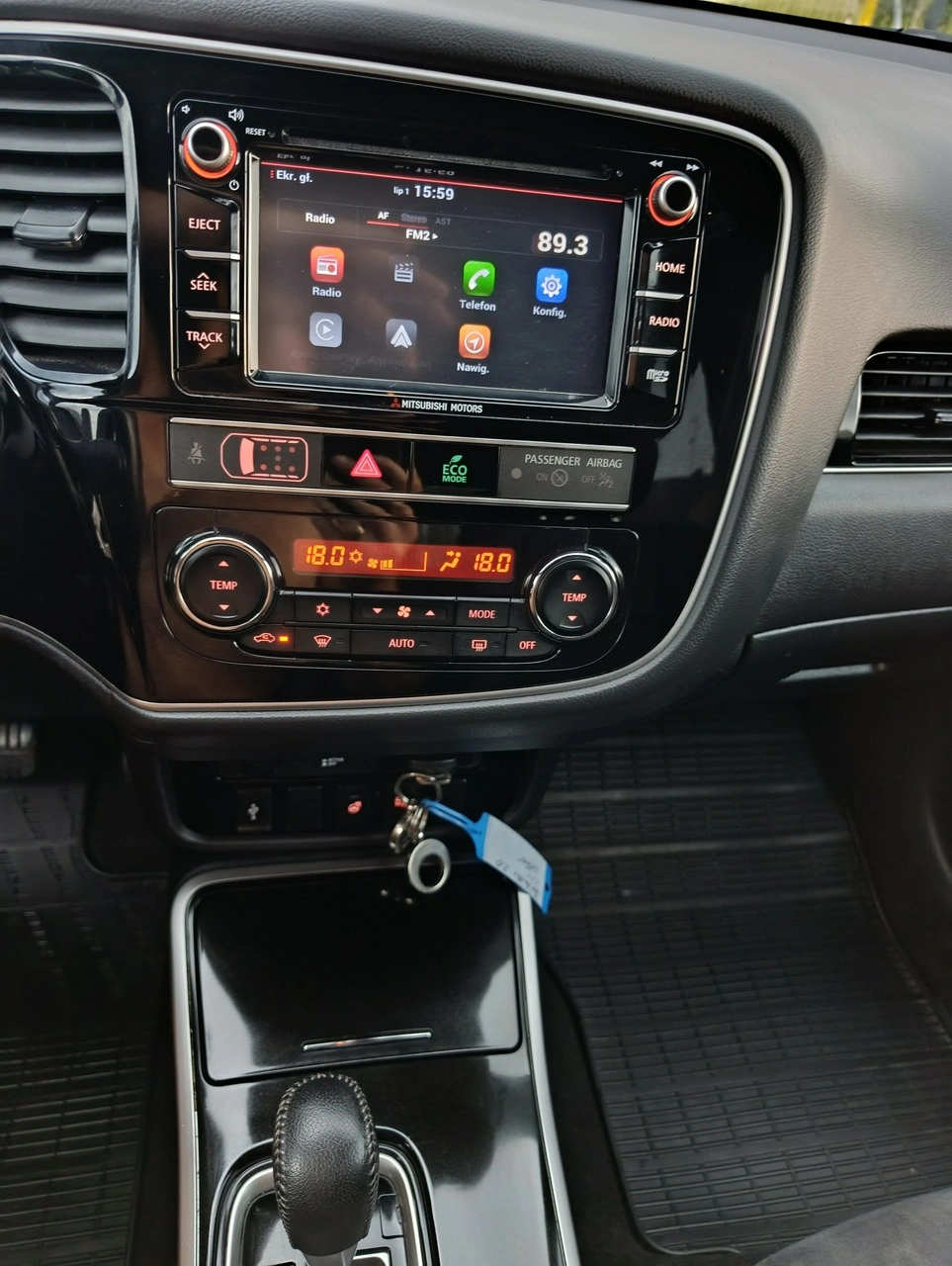 Mitsubishi Outlander - Zdjęcie 16