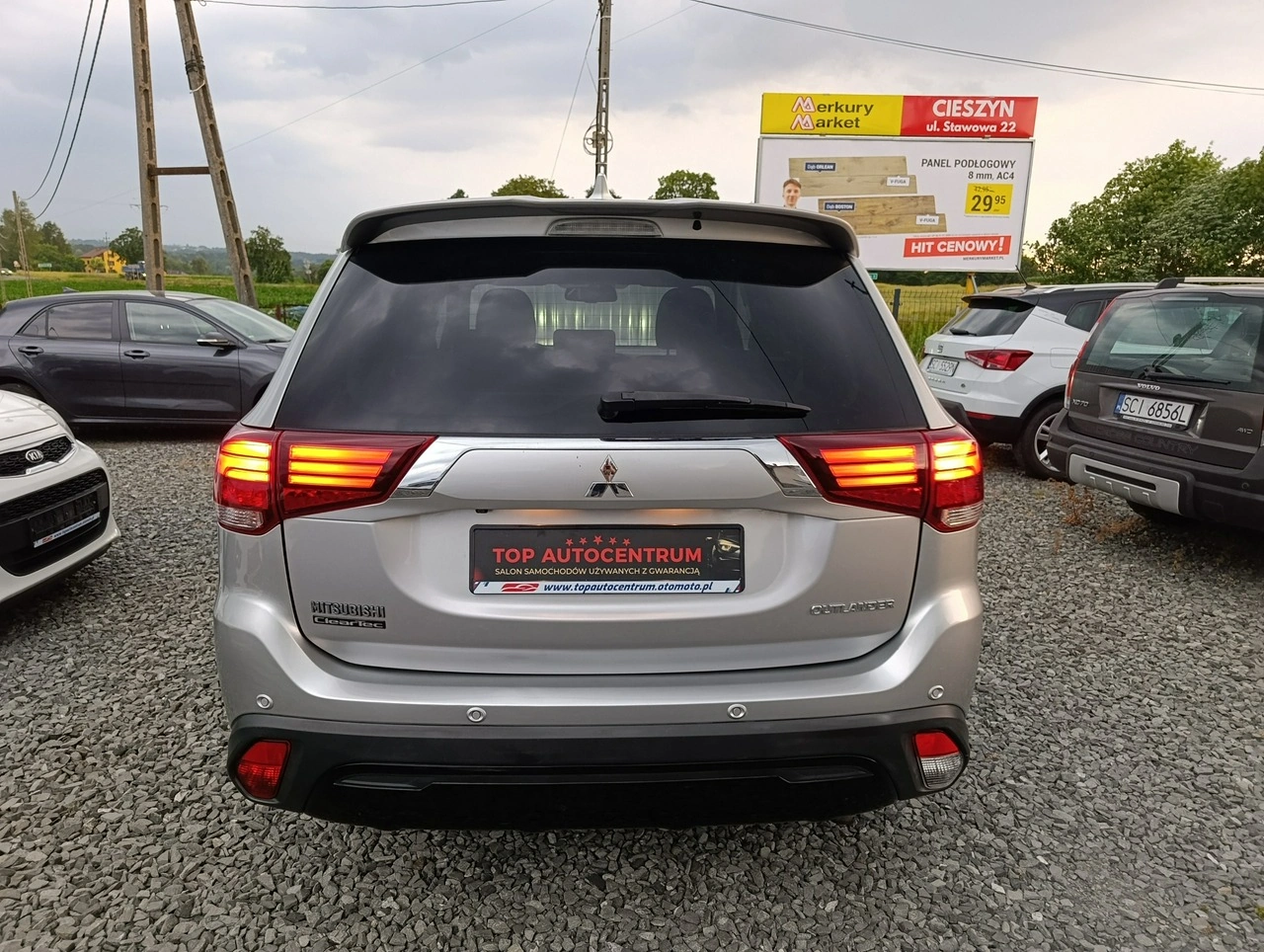 Mitsubishi Outlander - Zdjęcie 4
