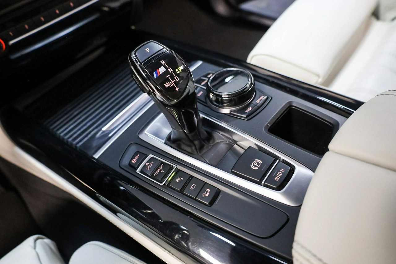 BMW X5 - Zdjęcie 18