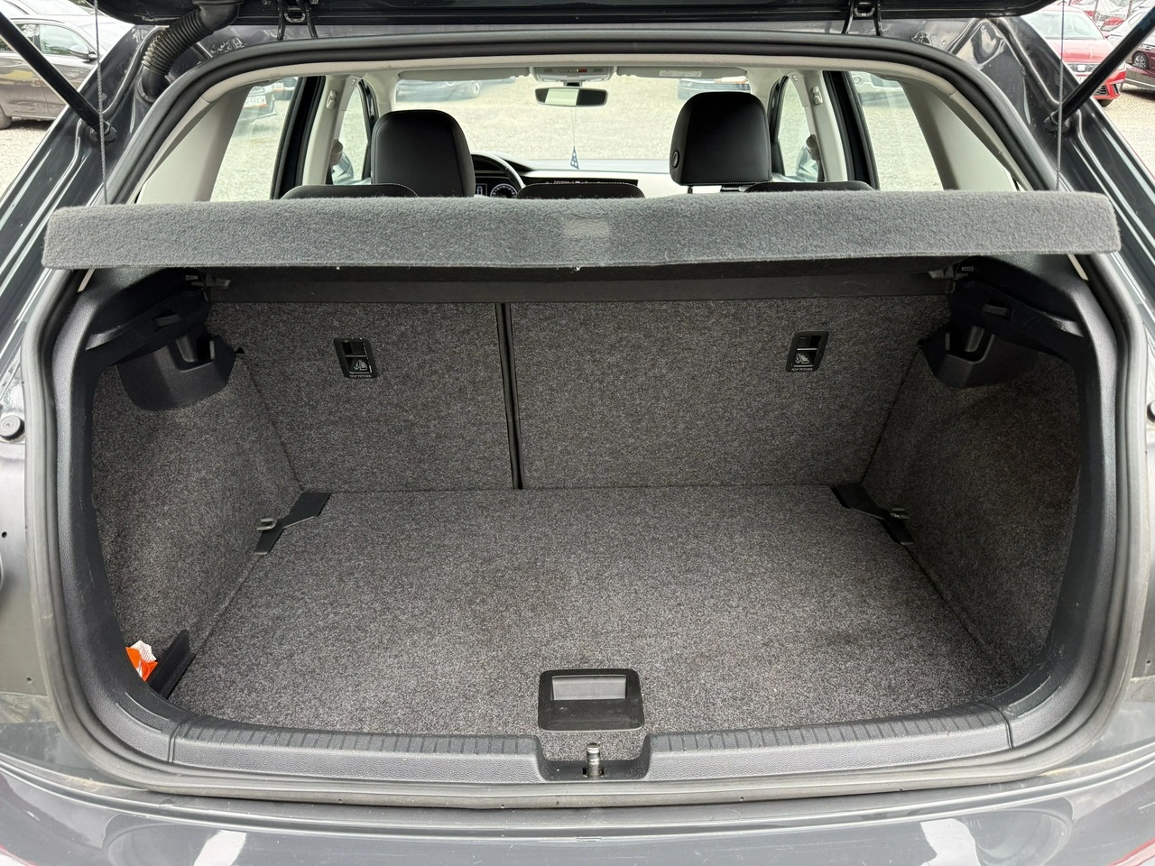 Volkswagen Polo - Zdjęcie 11