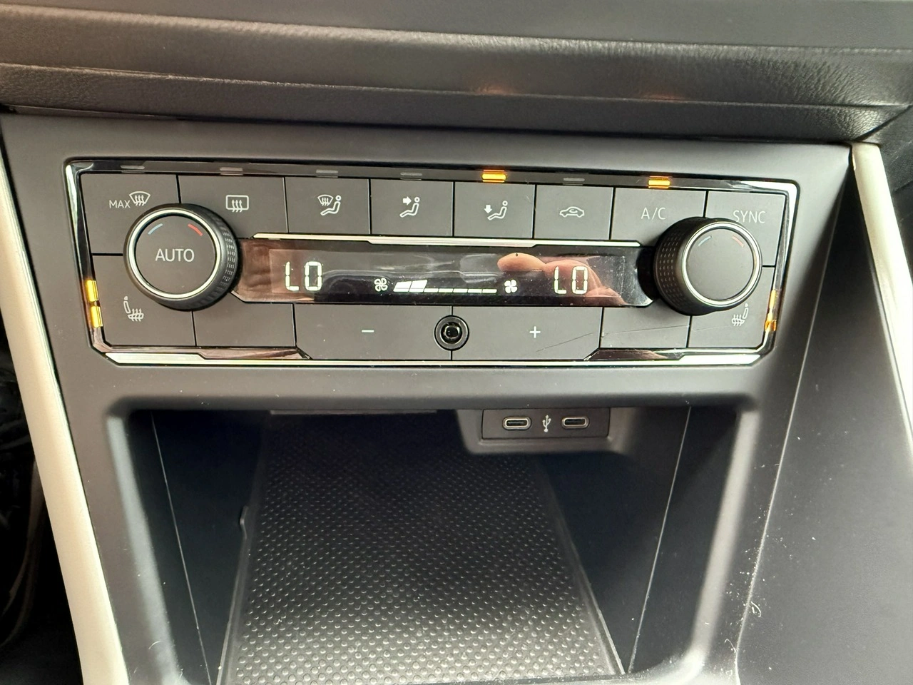 Volkswagen Polo - Zdjęcie 31