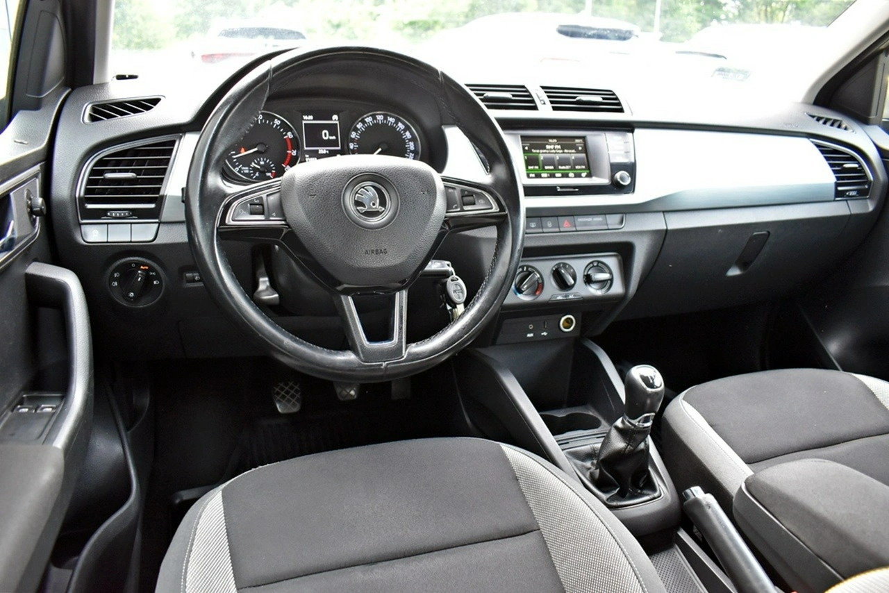 Skoda Fabia - Zdjęcie 11