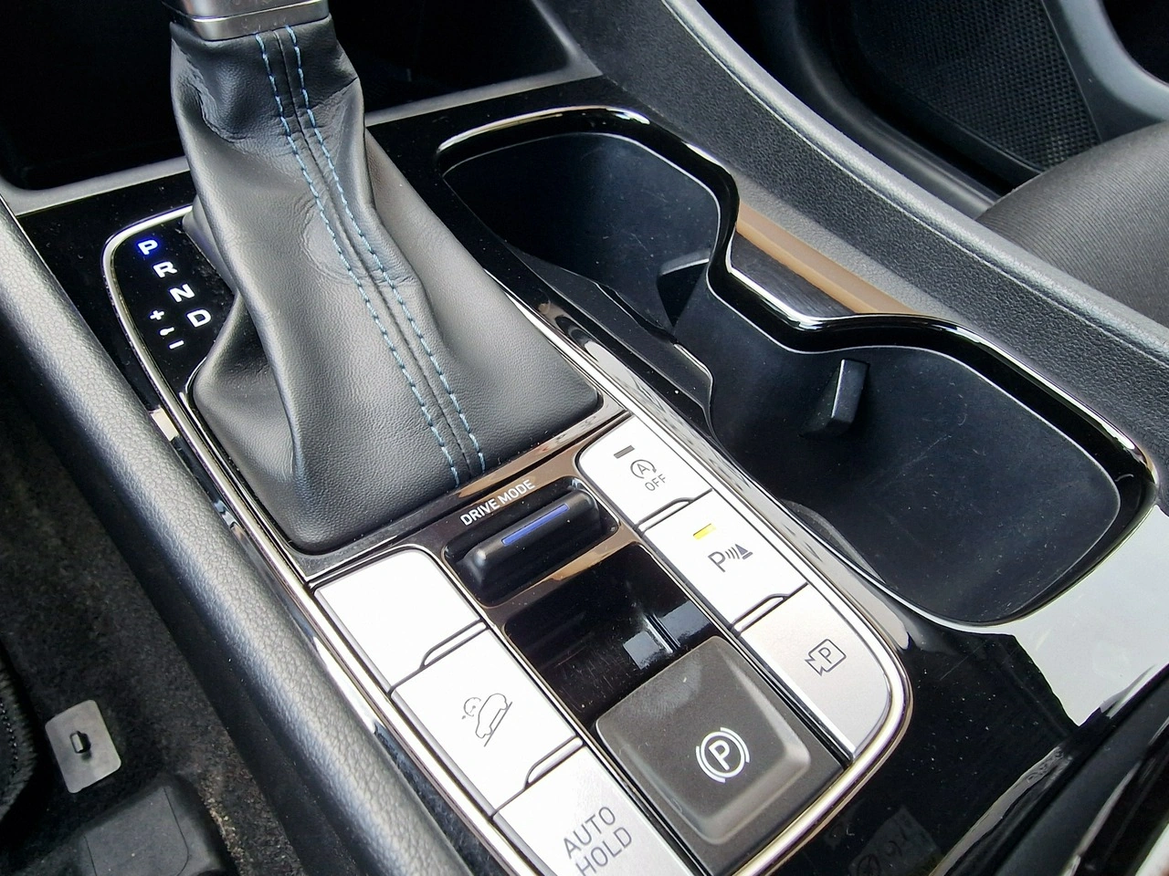 Hyundai Tucson - Zdjęcie 31