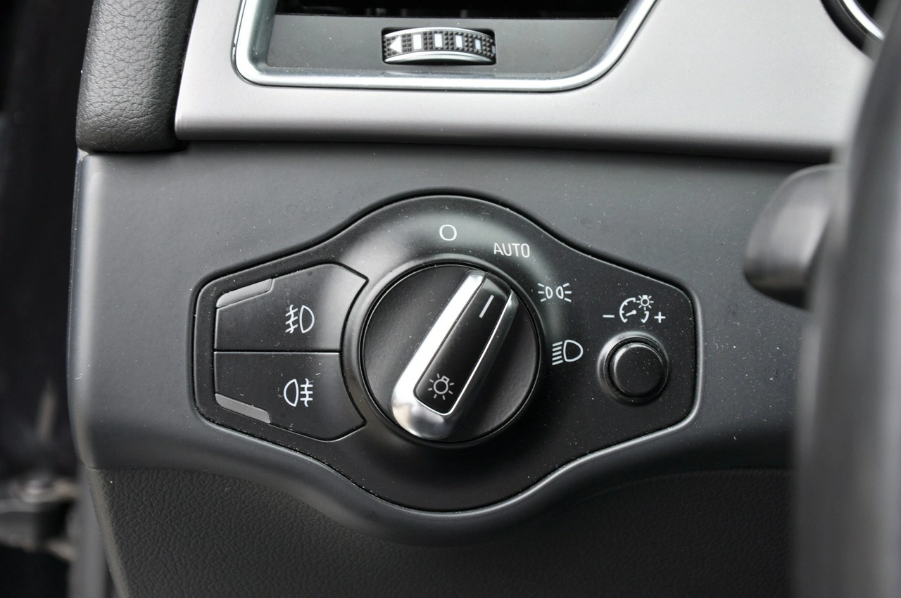 Audi A4 - Zdjęcie 12