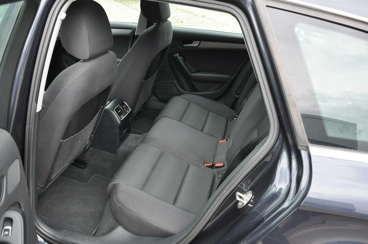 Audi A4 - Zdjęcie 21