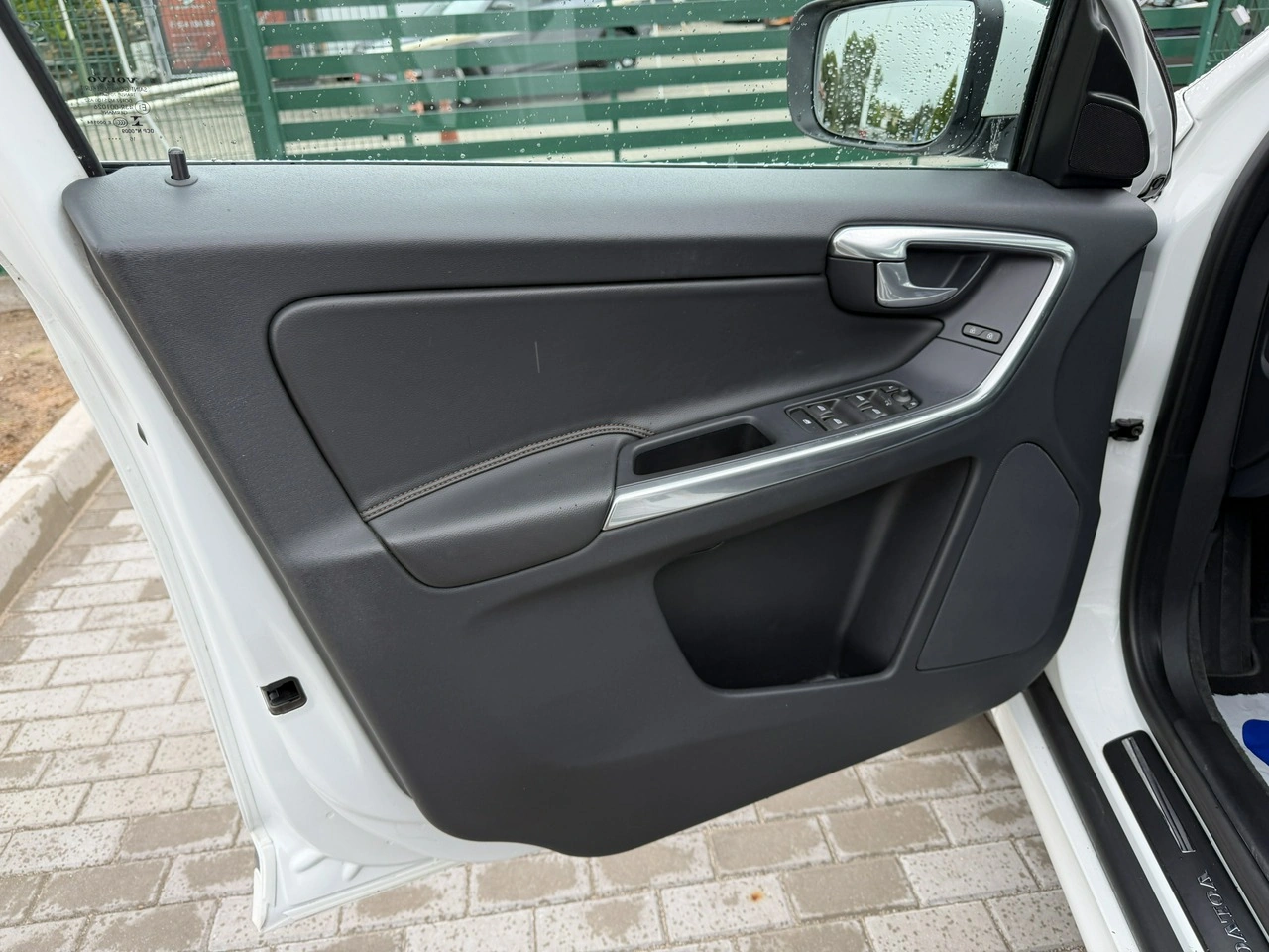Volvo XC 60 - Zdjęcie 14