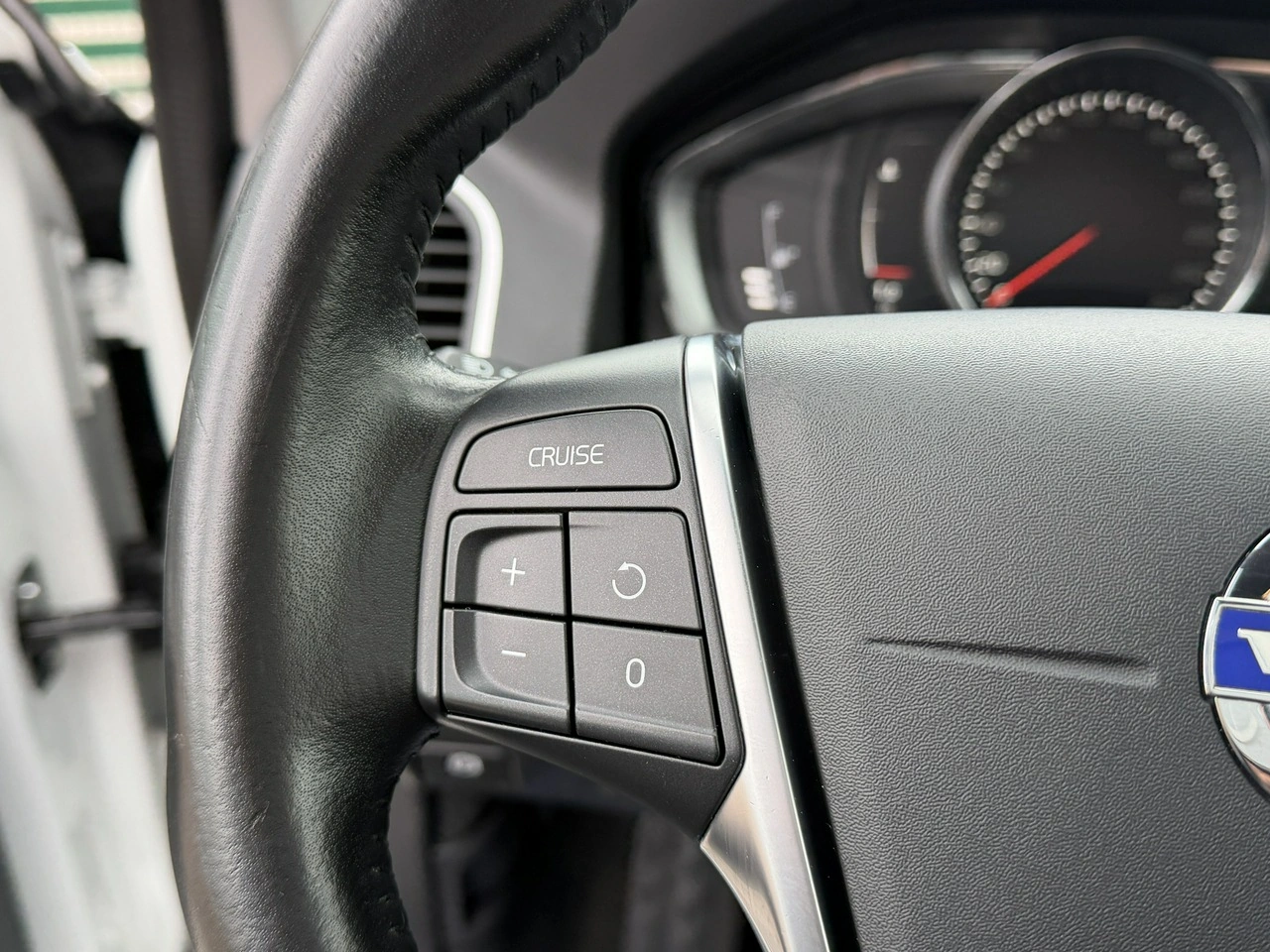 Volvo XC 60 - Zdjęcie 21