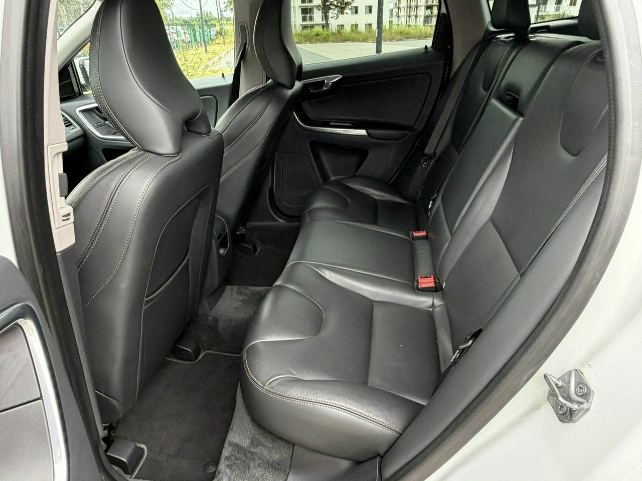 Volvo XC 60 - Zdjęcie 29