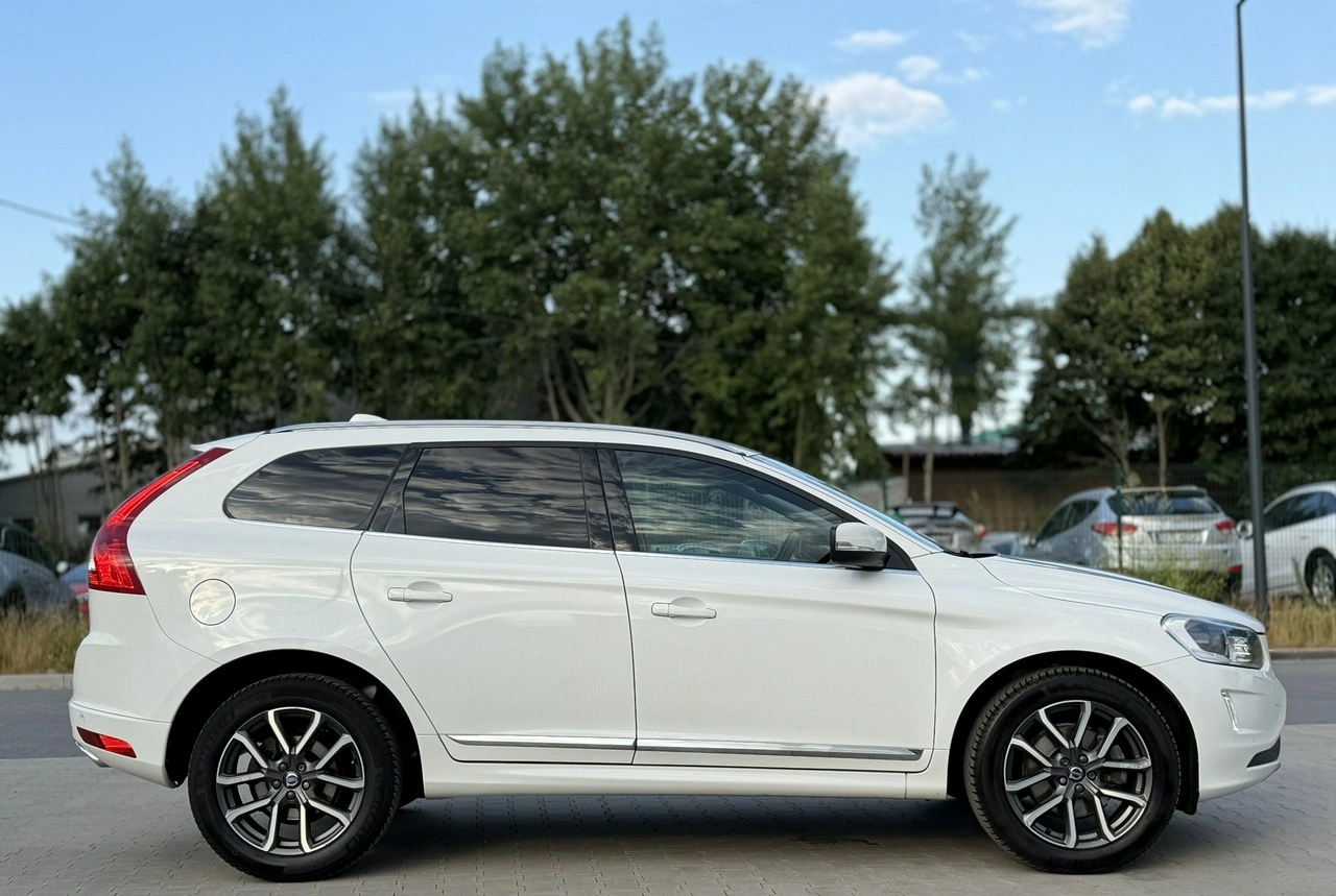 Volvo XC 60 - Zdjęcie 11
