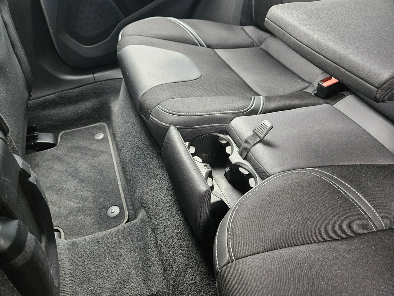Volvo V40 - Zdjęcie 15