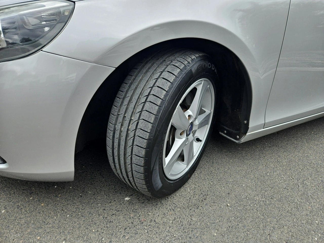 Volvo V40 - Zdjęcie 19