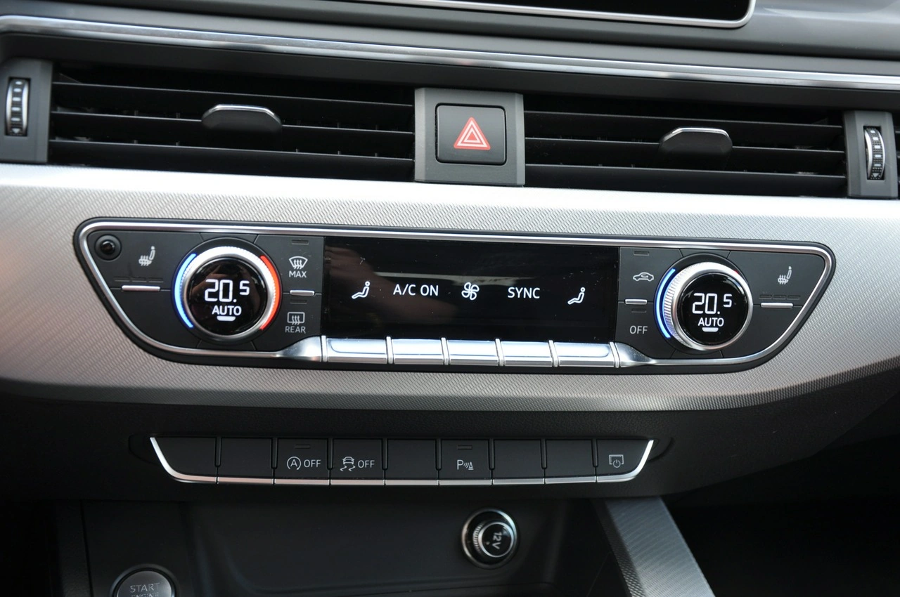 Audi A4 - Zdjęcie 16