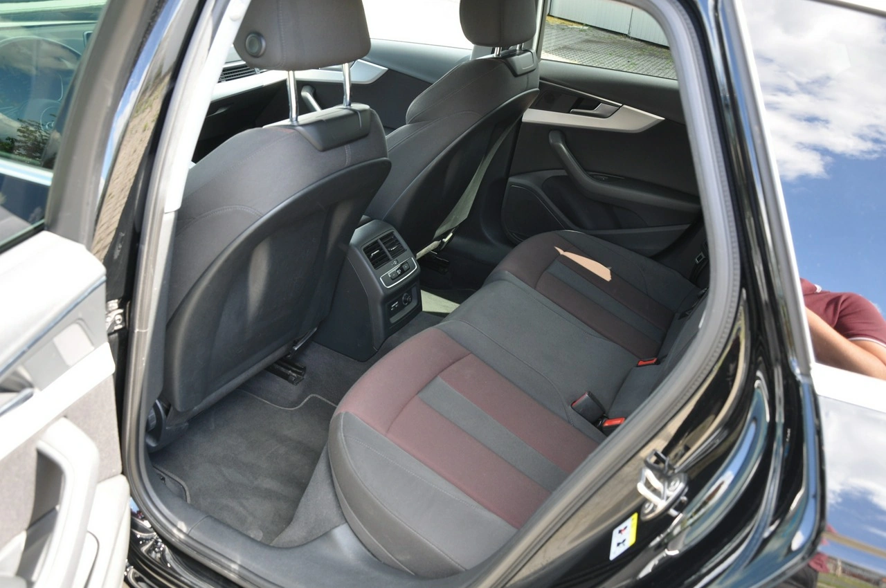 Audi A4 - Zdjęcie 20